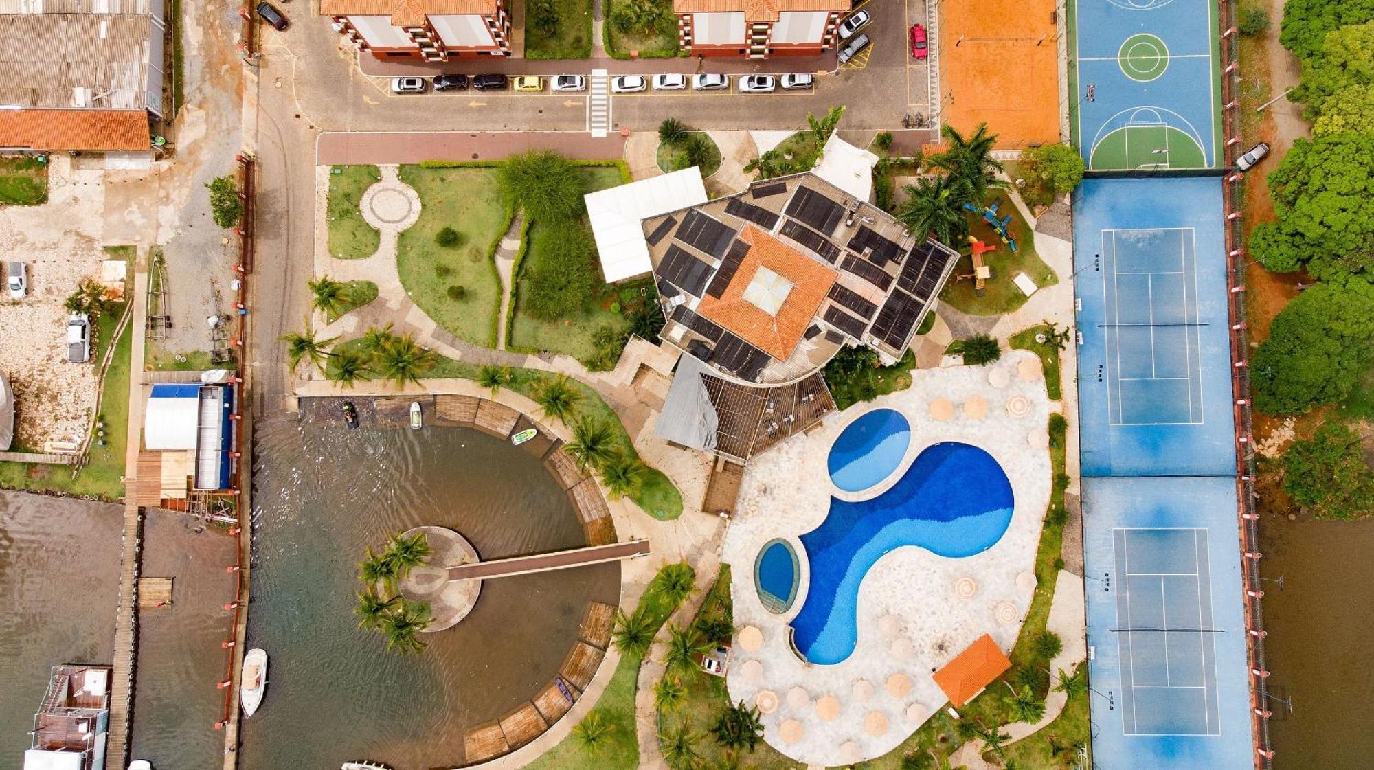 Flat Beira Lago No Centro De Bsb Brasília Exterior photo